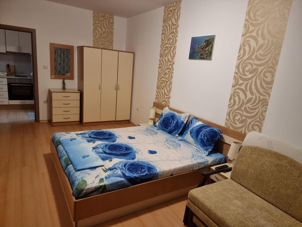 Sunny Day 6 Apartment Слънчев бряг Екстериор снимка